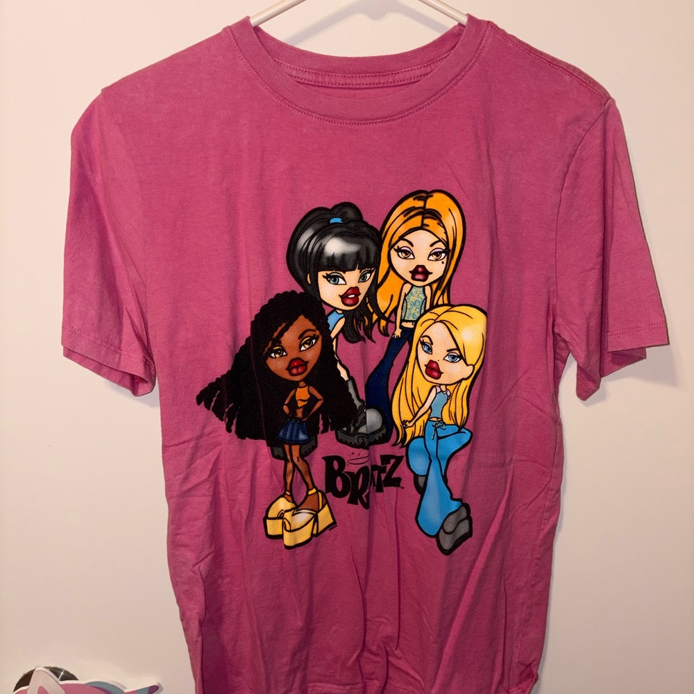 Bratz Graphic T-Shirt - Pink